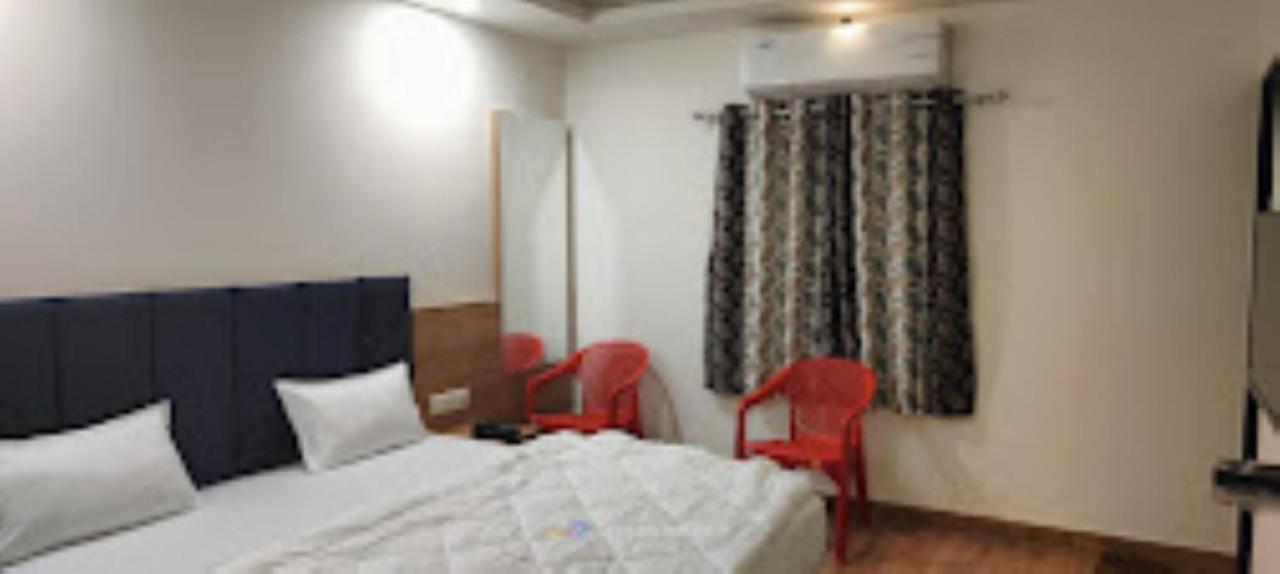 Hotel Kutchi Palace, Dwarka Ngoại thất bức ảnh